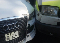 Авария с участием полицейской машины произошла этим утром в Кишиневе 