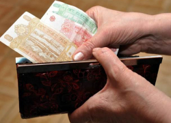 Средняя зарплата в Молдове и у наших соседей: данные статистики 