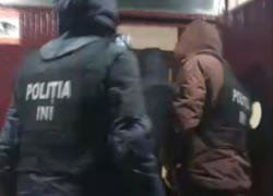 Уволокли сейф из ограбленного дома – полиция задержала серийных воров