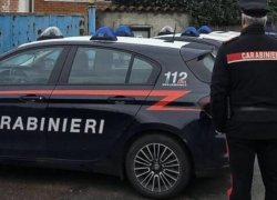 Итальянская полиция нашла нелегальное производство: трудились 23 молдаванина, в том числе 8 детей