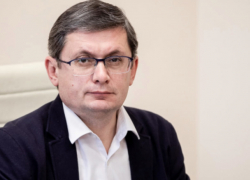 Гросу: Моя мама получает 3 300 леев пенсии. Разве я не хочу поднять ее до 6 600?