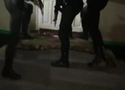 Кадры задержания подозреваемых в убийстве на севере Молдовы