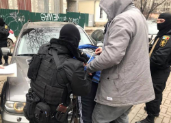 Уроженец Дагестана шантажировал пассажирских перевозчиков на севере Молдовы