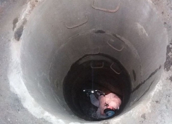 Спасающий земляка молдаванин захлебнулся в колодце недалеко от Москвы