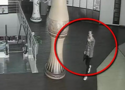 Опасный вор, промышляющий в торговых центрах Кишинева, попал на видео