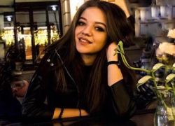 СМИ: Дочь судьи, которая купила Porsche за 11 тысяч леев, была поймана за рулем в состоянии алкогольного опьянения