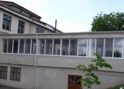 Ремонт школьной крыши в одном из молдавских сел обойдется в два млн леев