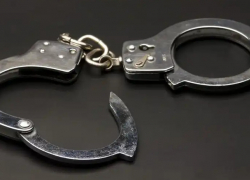 Оглашен приговор в отношении юных грабителей: обчистили банк в начале зимы