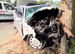 Шесть человек пострадали в столкновении двух авто на трассе Кишинев - Леушены 