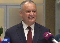 В пятницу, в 17:30, их уже не было в Молдове, - Додон о побеге Плахотнюка и Шора