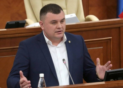 Депутат раскритиковал наглое заявление посла Румынии по отношению к молдаванам  