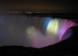 В Америке в день 30-летия независимости Молдовы ниагарский водопад подсветят в цвета молдавского флага