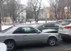 В результате цепной аварии в Кишиневе один человек госпитализирован