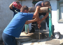 Чудовищное преступление в Комрате: мужчина зарубил топором соседа и бросил тело в колодец