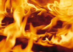 В подвале одного из жилых домов на Чеканах произошел пожар 