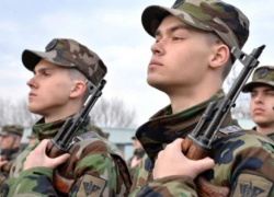 Служба станет короче: в Молдове планируют сократить срок военной службы до четырёх месяцев