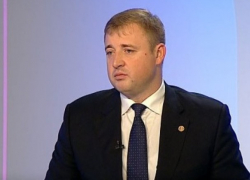 Кавкалюк пожаловался на то, что в соцсетях его не любят, а комментарии пишут наркоманы