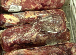 На рынки Кишинева чуть не попала просроченная говядина