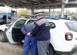 На границе Молдовы с Румынией задержан 43-летний молдаванин, совершивший ряд преступлений в Австрии