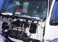 Микроавтобус столкнулся с грузовиком в Хынчештах: два человека погибли, четверо получили ранения