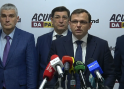 И на третий день он вышел к народу – Андрей Нэтасе передумал уезжать