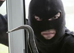 Грабители-верхолазы из Молдовы украли десятки миллионов евро из домов богачей в ЕС