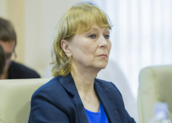 Министр здравоохранения недовольна отчетом о просроченных вакцинах