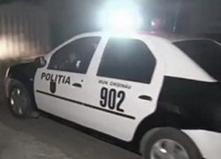 Устроившую скандал бывшую жену столичный житель выдал полиции