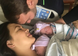 Миллионер и оратор без рук и ног снова стал папой: жена Ника Вуйчича родила двойню 