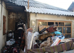 Ликвидацию вспыхнувшего от свечи пожара в Бельцах сняли на видео 