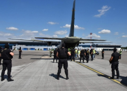 В Кишинев доставили семерых молдаван, экстрадированных из стран Евросоюза