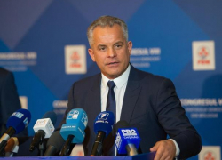 Влад Плахотнюк покинул пост главы Демократической партии Молдовы