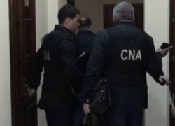 Судебного исполнителя и оценщика задержали за коррупцию сотрудники НЦБК 