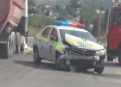 На Чеканах произошла авария с участием автомобиля полиции