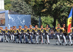 Власти потратят 2,3 млн леев на Парад ко Дню Независимости