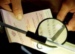 За сутки на границе Молдовы задержали нескольких граждан с фальшивыми документами 