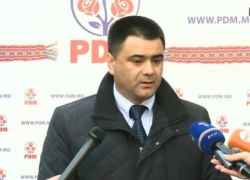 "Что фашисты, что коммунисты убили миллионы людей", - экс-министр обороны Молдовы