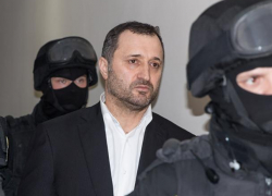 Влад Филат иронично поздравил молдаван с избранием Шора в парламент