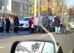 Пенсионеры перекрыли главную улицу Кишинева