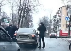 Жестокую спецоперацию украинской полиции сняли на видео