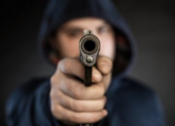 В Дурлештах полицейский получил пулю в ногу