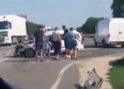 Водитель нарушил правила и вдребезги разбил автомобиль в Оргеевском районе 