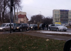 В цепной аварии в Кишиневе пострадали три автомобиля