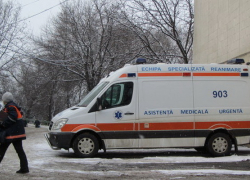 В Сынжерейском районе автомобиль сбил подростка