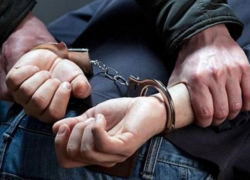 Зеки в молдавских тюрьмах промышляли вымогательством крупных денежных сумм