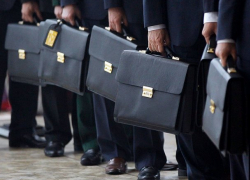 Граждане должны знать, сколько зарабатывают высокопоставленные молдавские чиновники: новый законопроект PAS 