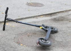 В Рышканском районе подросток на электросамокате сбил пятилетнего ребенка