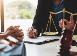 В Молдове могут сделать более строгими условия для получения лицензии адвоката