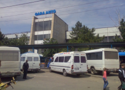 Междугородним маршрутчикам все мало - они хотят требовать нового повышения тарифов