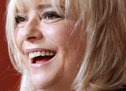 Победительница «Евровидения» ушла из жизни от рака молочной железы